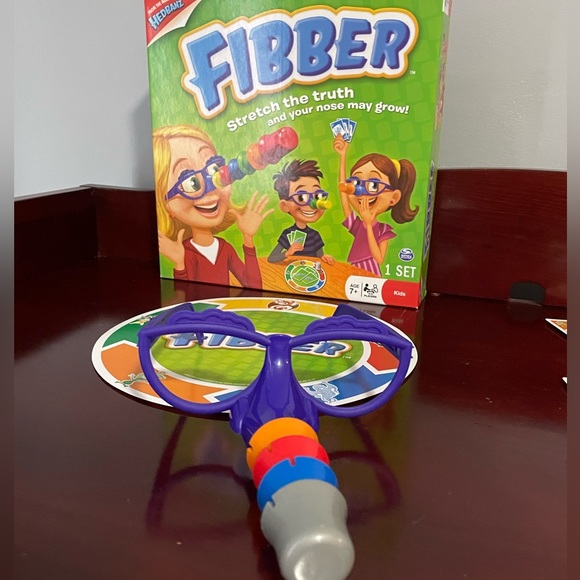 FIBBER Board Game - Picture 5 of 6
